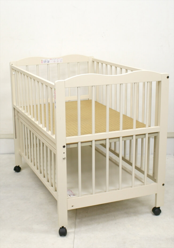 アン ハイタイプベッド ホワイト キンタロー製ベビーベッド