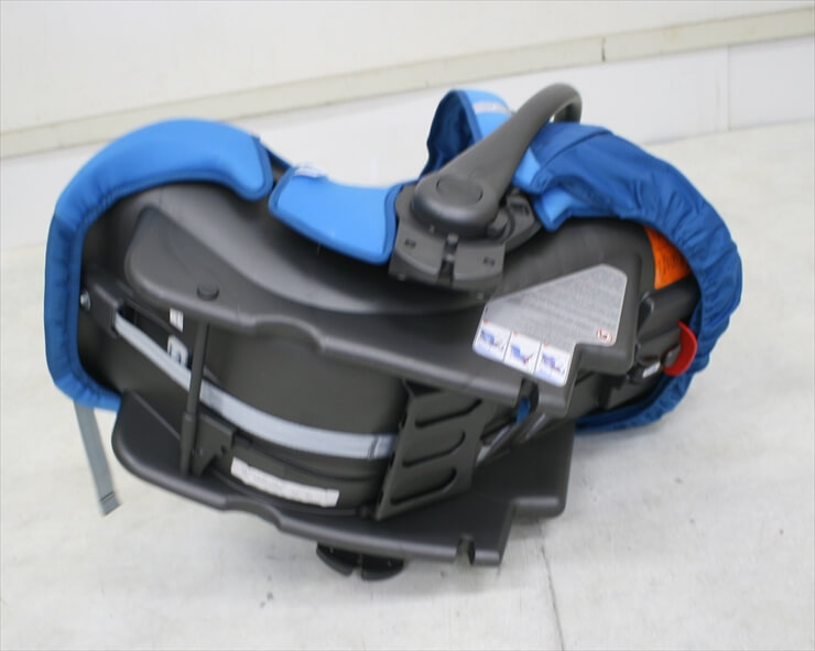 イングリッシーナ ハギーカーシート ライトブルー イングリッシーナ製ベビーシート