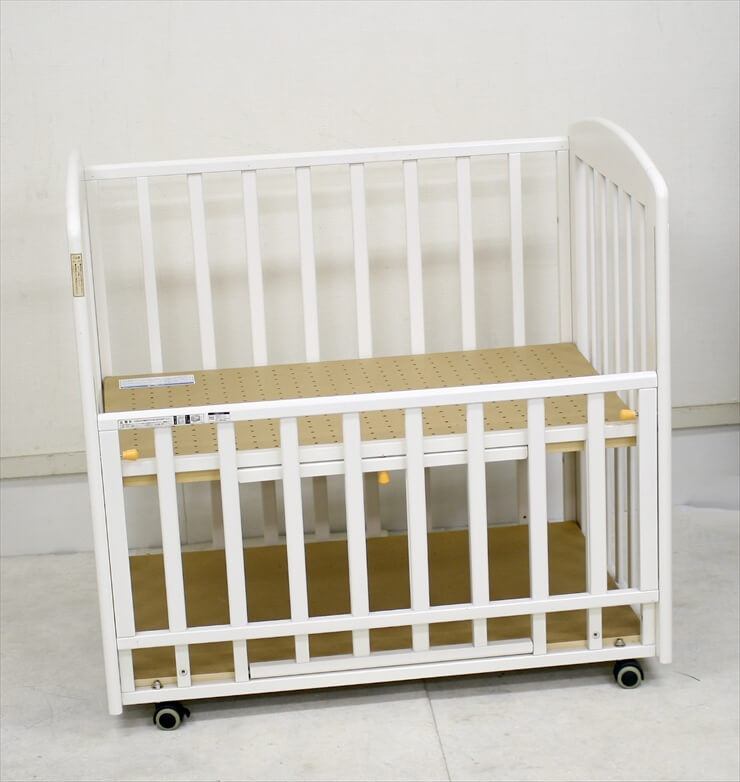 ミニベッドチャーミーホワイト 02149 カトージ