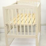 サワベビー デュアルスライドベッド S-500　澤田工業