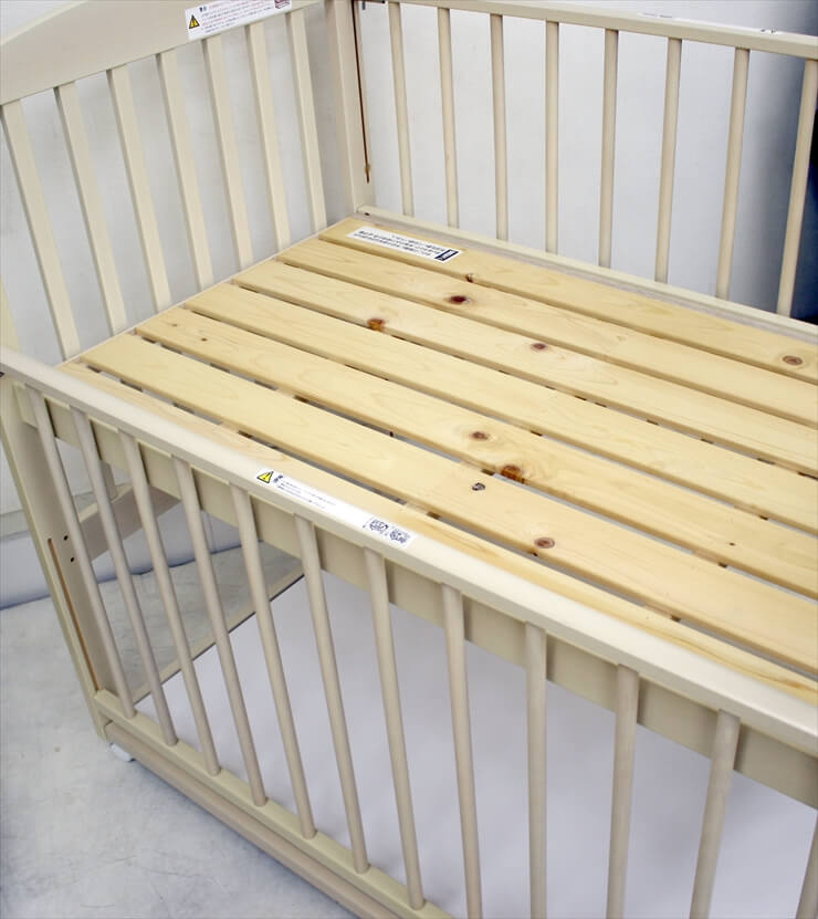 サワベビー デュアルスライドベッド S-500　澤田工業