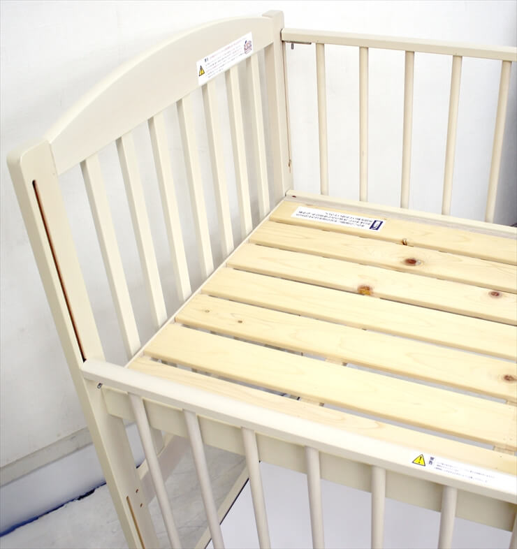 サワベビー デュアルスライドベッド S-500　澤田工業