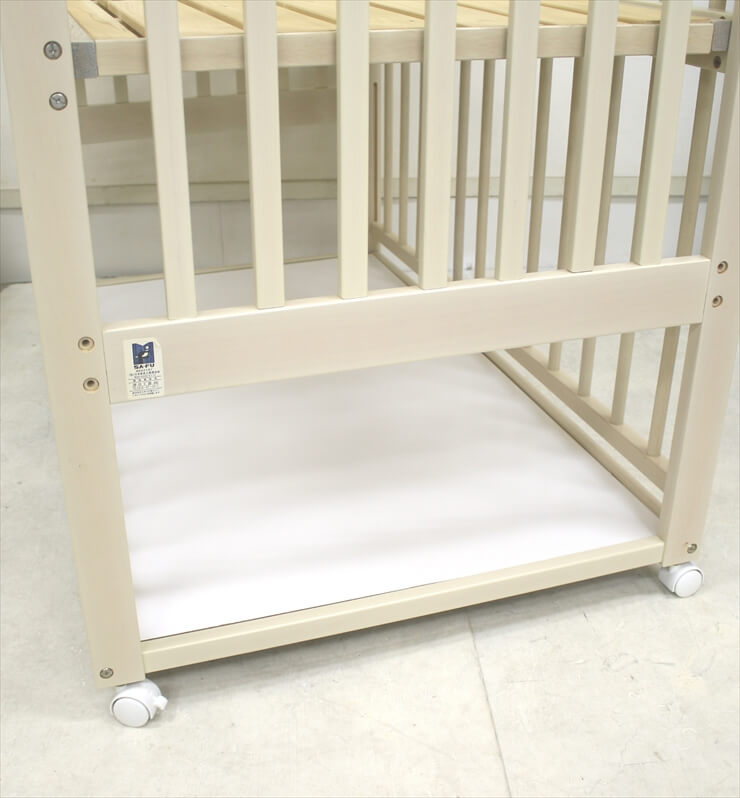 サワベビー デュアルスライドベッド S-500　澤田工業