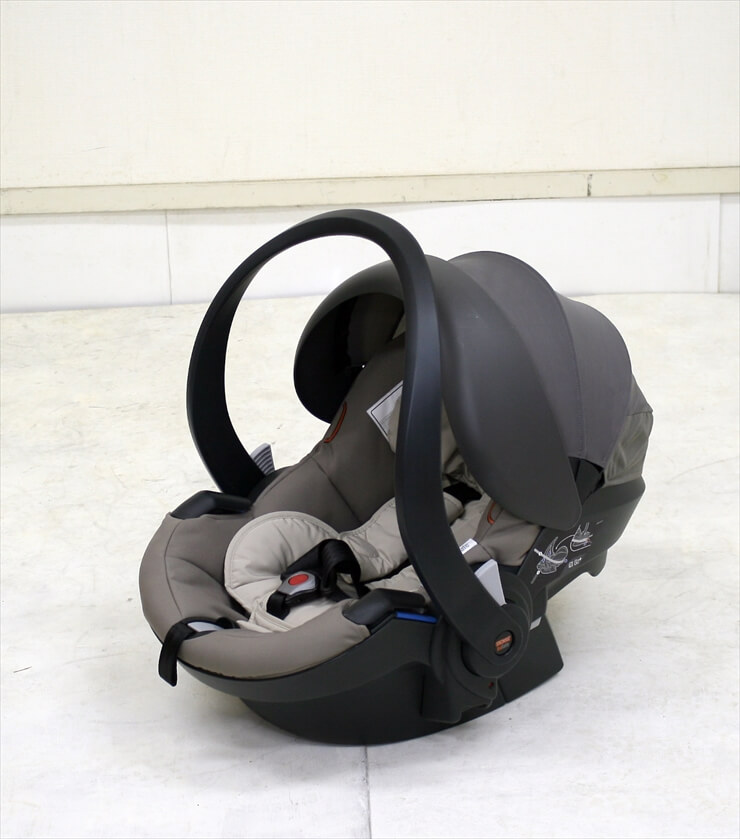 イージーゴー X1 by ビーセーフ 新生児から12ヶ月頃まで ストッケ ベビーシート