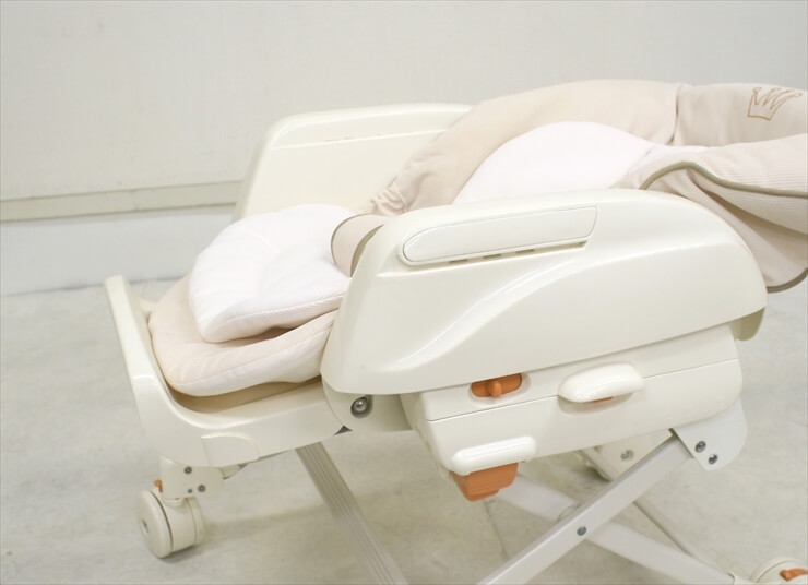 エンジョイミーラック NR PLUS コンビ製ハイローチェア 手動タイプ