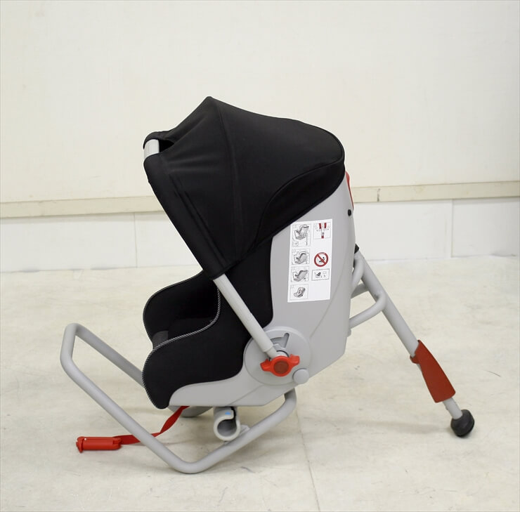 BMW ベビーシート クラス0+ ブラック