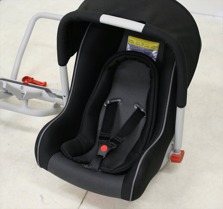 BMW ベビーシート クラス0+ ブラック