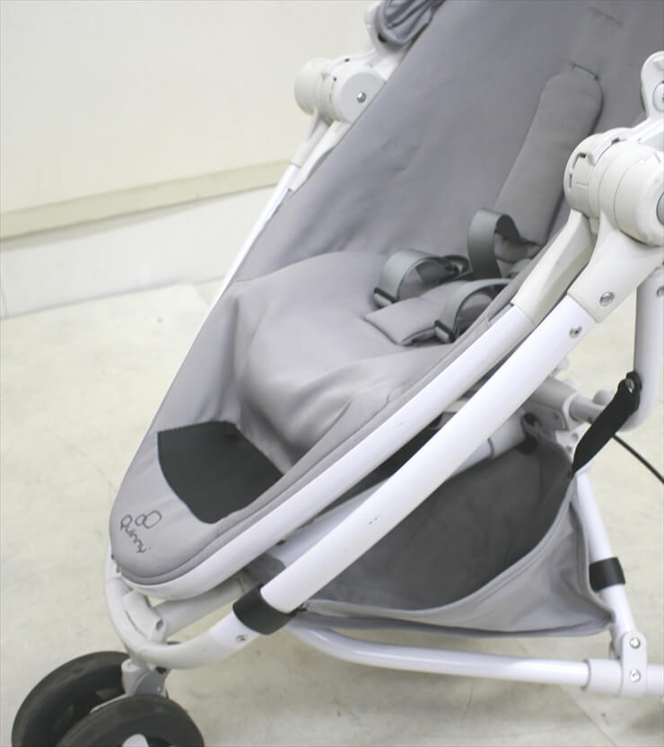 クィニー ザップ エクストラ2 ホワイトフレーム グレイ Quinny Zapp Xtra2