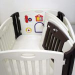 ミュージカルキッズランド スクエア ショコラ 本体+拡張パネル4枚のセット 日本育児 ベビーサークル