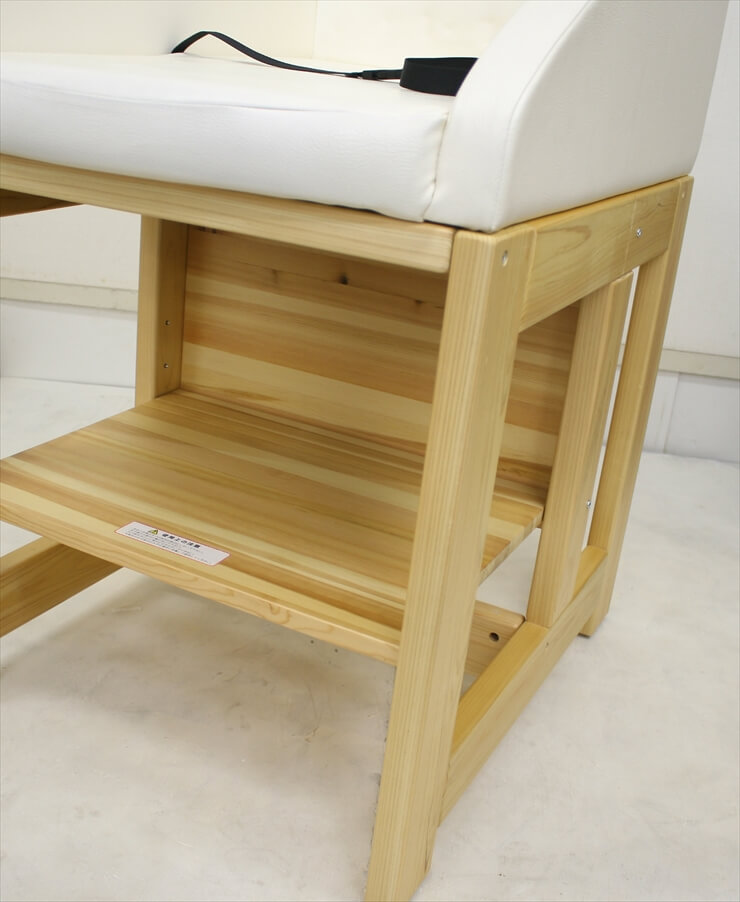 ヤマサキ 業務用おむつ交換台 G-002