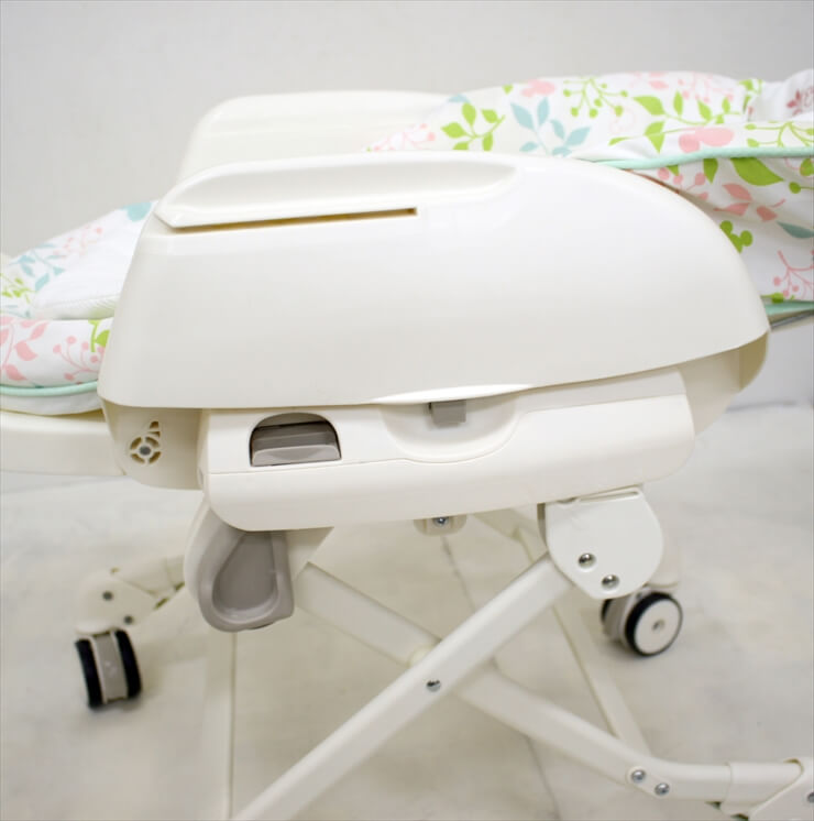 ベビーステーション ミッキーマウス ホワイトグラス アカチャンホンポ