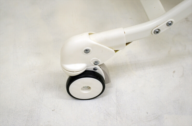 ベビーステーション ミッキーマウス ホワイトグラス アカチャンホンポ