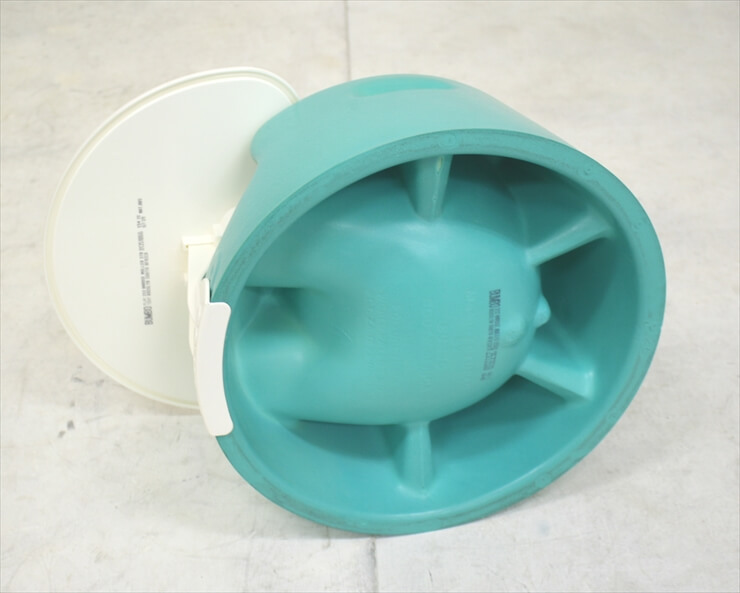 バンボ Bumbo グリーン プレートレイ付き