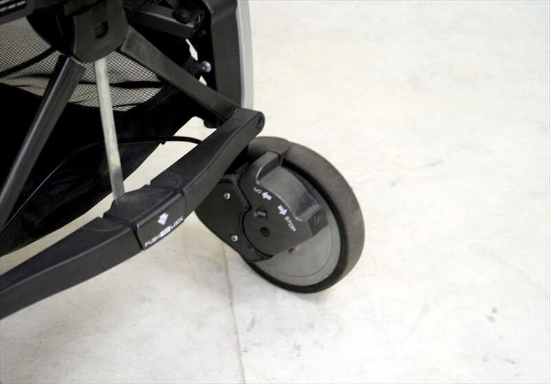 イングリッシーナ アビオ ブラック Inglesina Avio イタリア