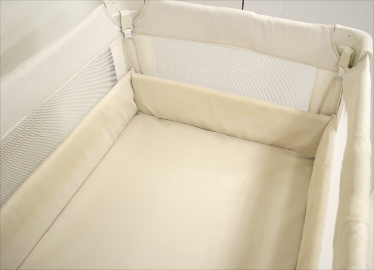 ココネル ミルク どこでもベビーベッド サークル アップリカ