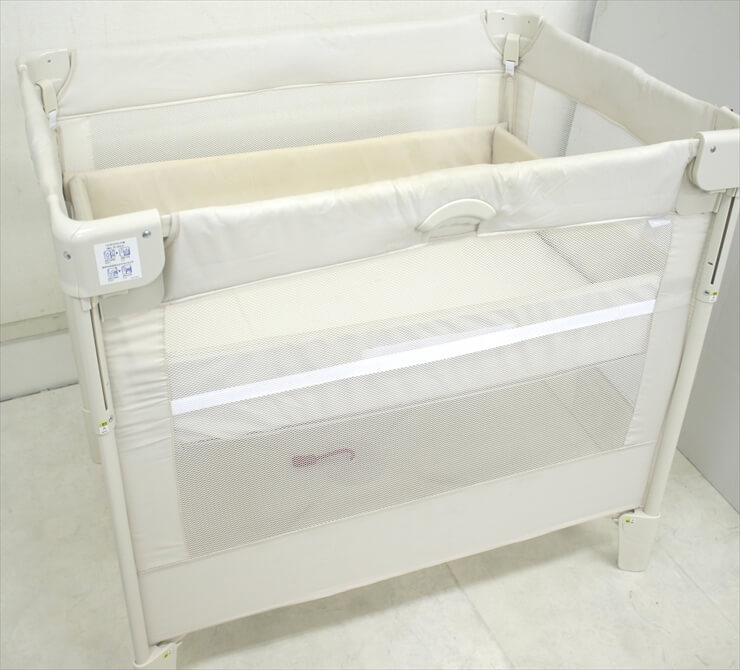 ココネル ミルク どこでもベビーベッド サークル アップリカ