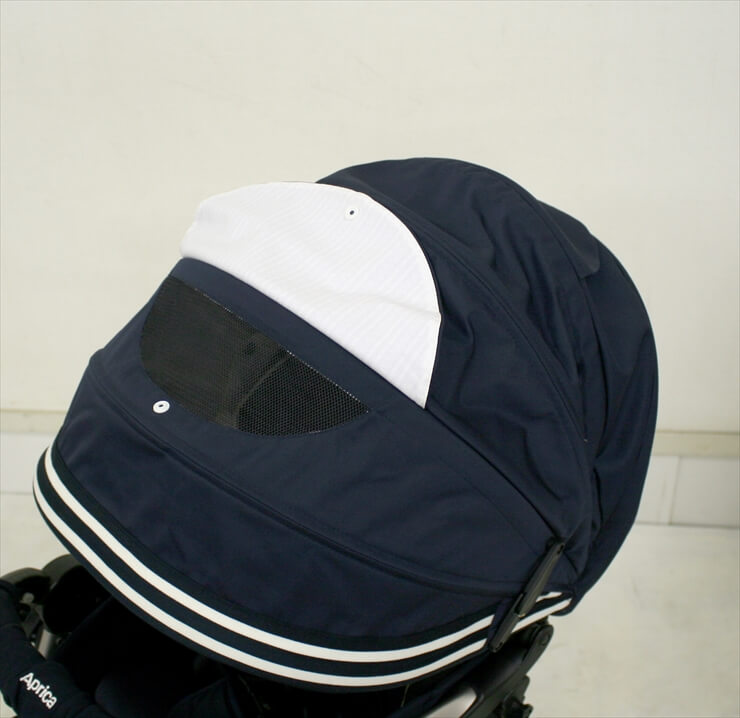 ソラリア 2013 タッジオネイビー オート4輪 アップリカ