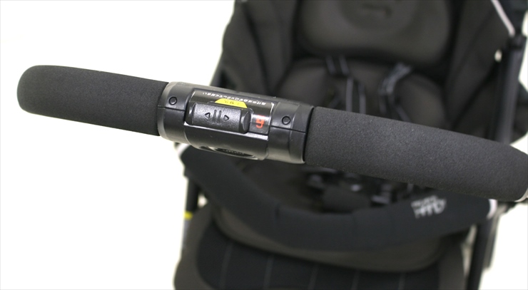 メチャカルハンディα エッグショック MC-400 ハニカムブラック