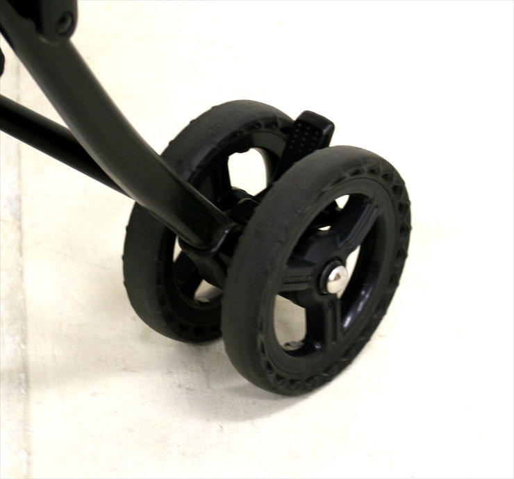 メチャカルハンディα エッグショック MC-400 ハニカムブラック