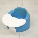 バンボ Bumbo ブルー プレートレイ付き