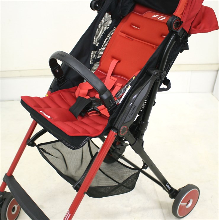 F2plus AD-300 ライジングレッド