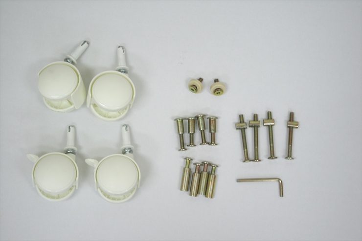 ミニ立ちベッド プチバニラ カトージ製ベビーベッド