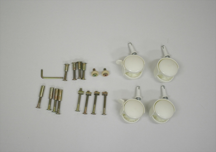 ミニ立ちベッド プチバニラ カトージ製ベビーベッド