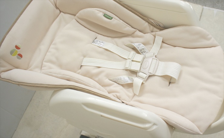 ルシエス オートスウィング ベージュ