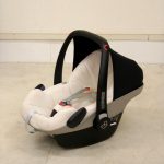 マキシコシ ペブル ナチュラルブライト