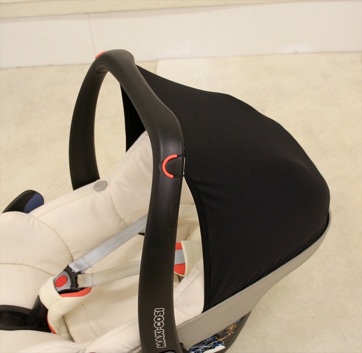 マキシコシ ペブル ナチュラルブライト