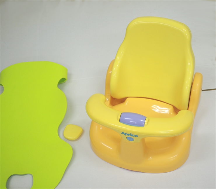 赤ちゃんの気持ち アップリカのバスチェア