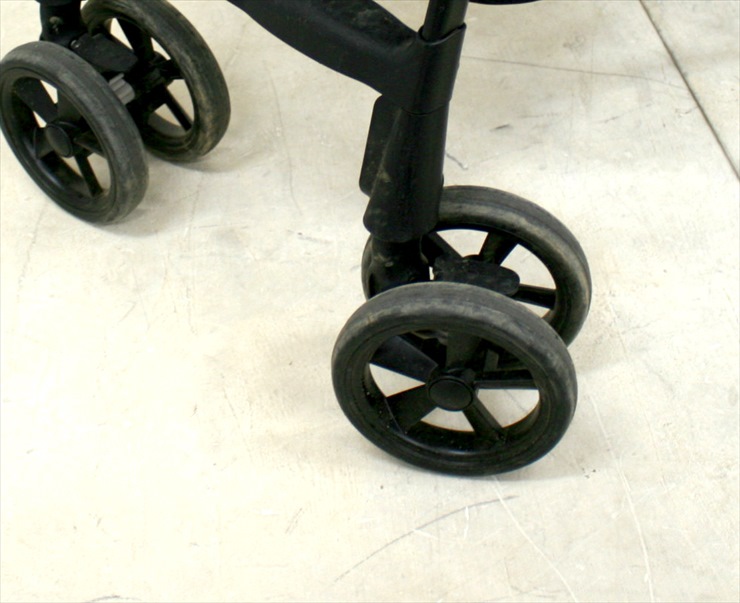 フライル ネロストライプ