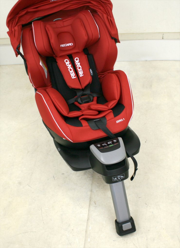 レカロ ゼロワン セレクト コーラルレッド