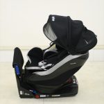 クルリラ モアレブラック アップリカ製チャイルドシート ISOFIX シートベルト両対応
