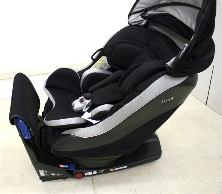 クルリラ モアレブラック アップリカ製チャイルドシート ISOFIX シートベルト両対応
