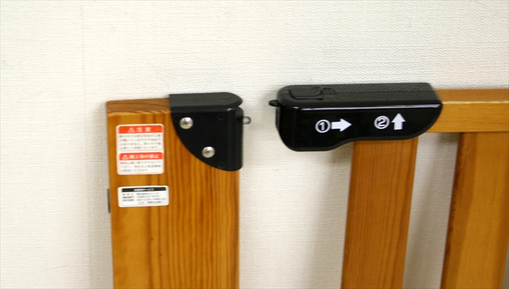 ウッドスルーオートゲートS オートクロ―ズ式 前後両開き 取付可能幅76～86cm 品番63840