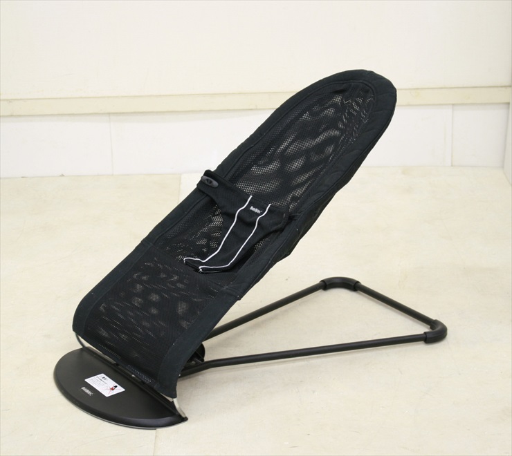 ベビーシッターバランス メッシュ ブラック ベビービョルン