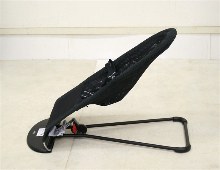 ベビーシッターバランス メッシュ ブラック ベビービョルン