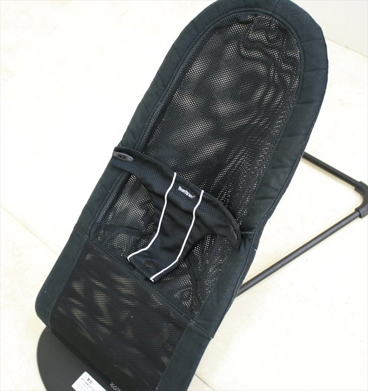 ベビーシッターバランス メッシュ ブラック ベビービョルン