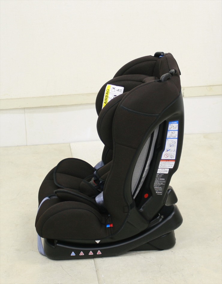 カイナ ブラウン