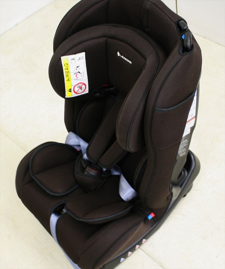 カイナ ブラウン