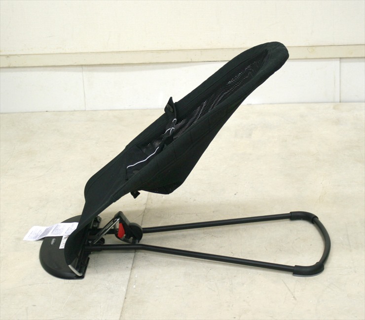 ベビーシッターバランス メッシュ ブラック ベビービョルン