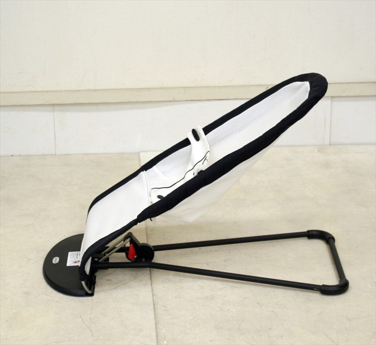 ベビーシッターバランス メッシュ ホワイト ベビービョルン