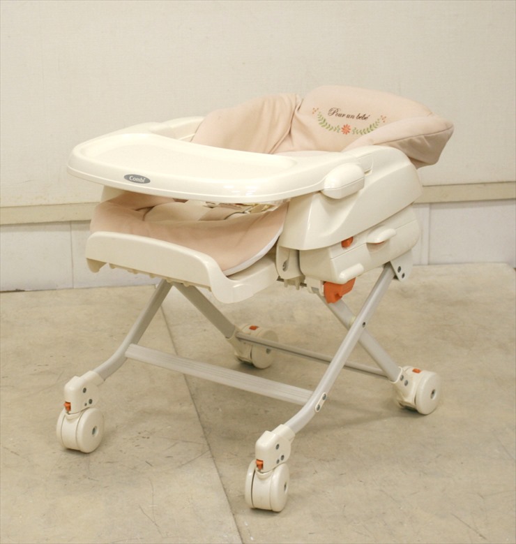 プールアンベベ NR-1 コンビ製手動ハイローチェア