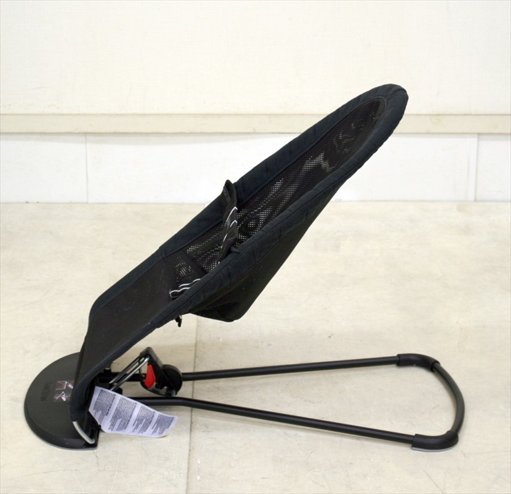 ベビーシッターバランス メッシュ ブラック ベビービョルン