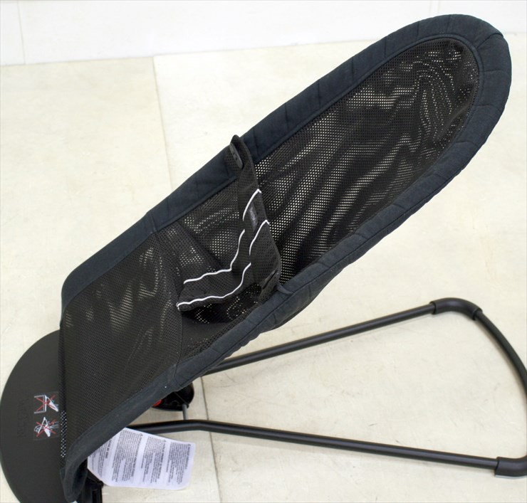 ベビーシッターバランス メッシュ ブラック ベビービョルン