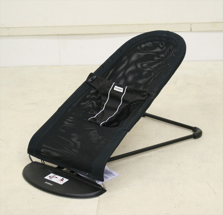 ベビーシッターバランス メッシュ ブラック ベビービョルン