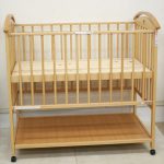 A型ファミーユ ナチュラル サワベビー すのこ床板 澤田工業