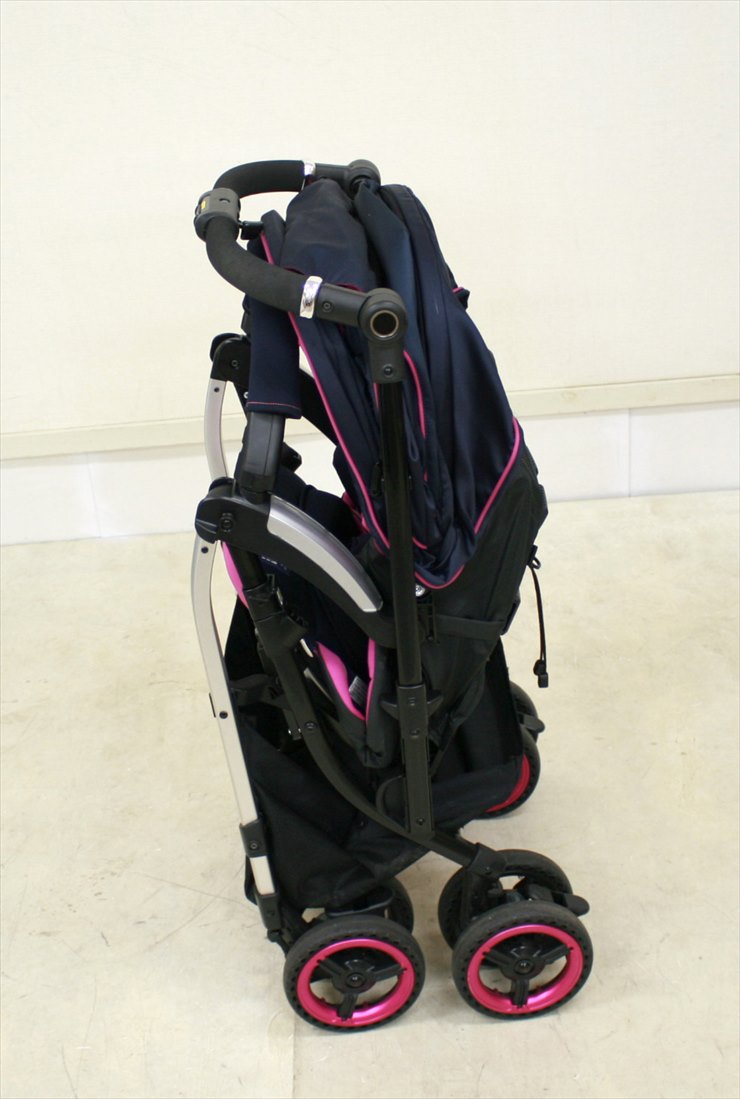 ネムリエ オート4キャス UF-750 ポンパドールネイビー