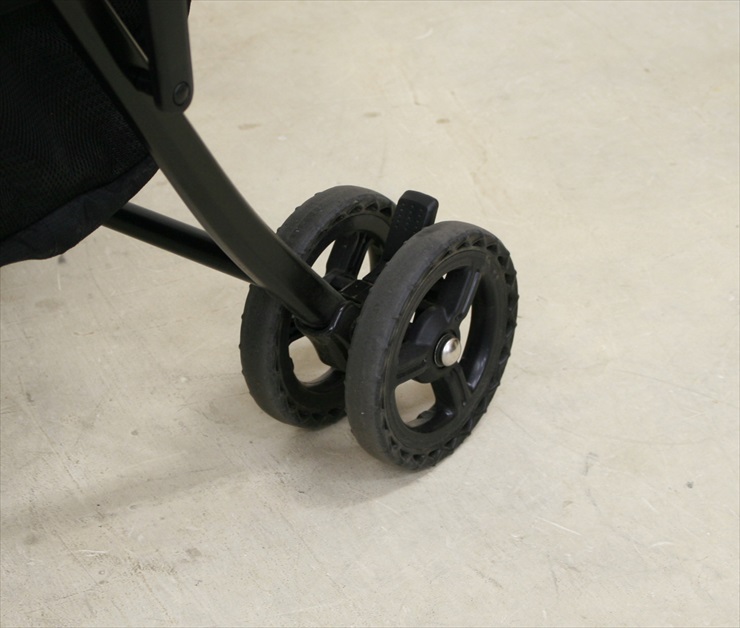 メチャカルハンディα エッグショック MD ティアドロップネイビー